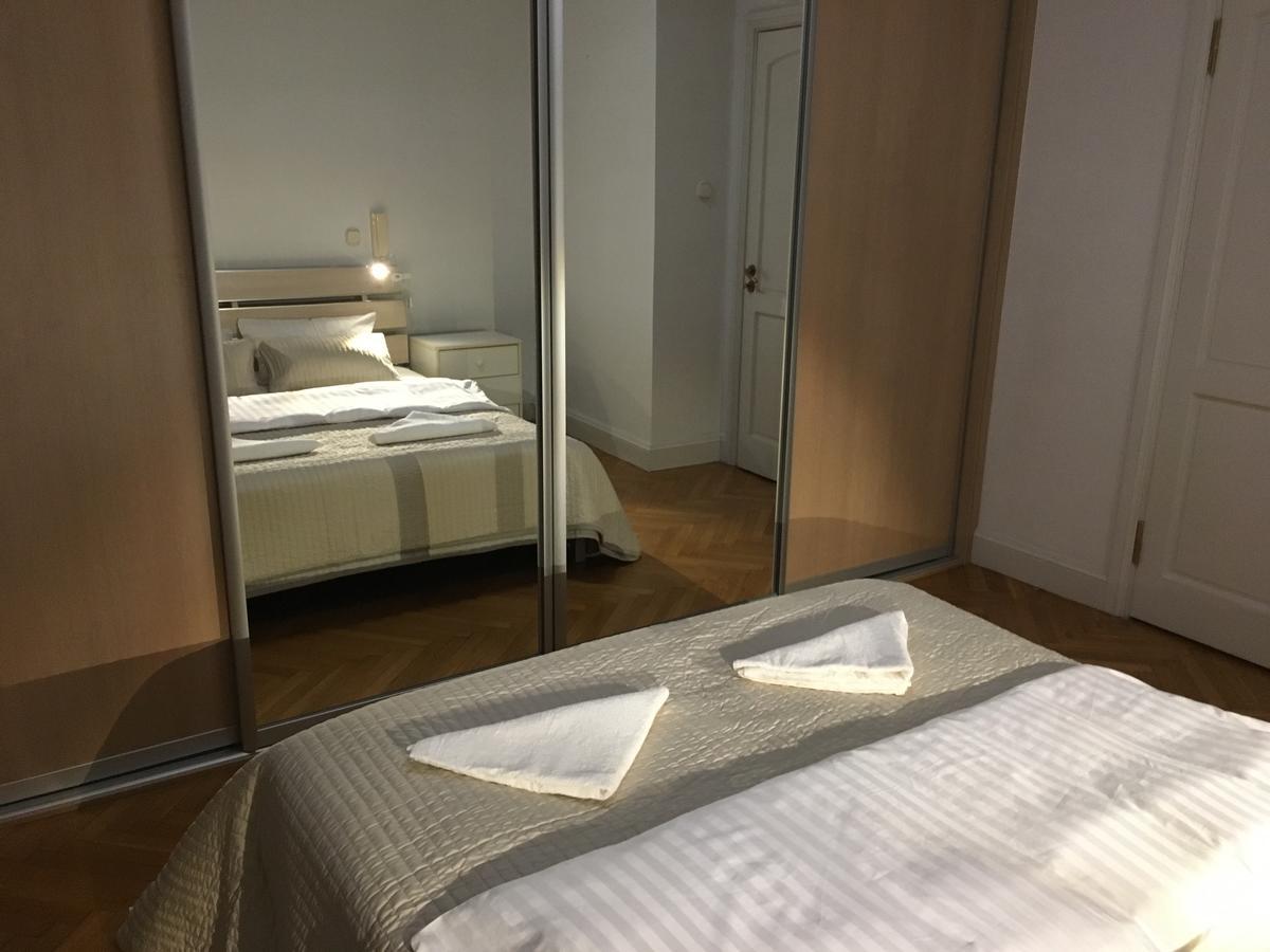 Murano Apartaments City Center Varsó Kültér fotó